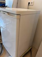 Tafelmodel koelkast met diepvriesvak, Ophalen, Zo goed als nieuw, Minder dan 60 cm, Minder dan 85 cm