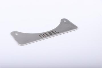 RVS badge benzine - diesel tbv vulopening Landrover Defender beschikbaar voor biedingen