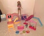 Barbie dierenarts met meubels en diertjes van Mattel 2007., Verzamelen, Poppen, Gebruikt, Ophalen of Verzenden, Accessoires