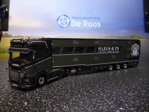 WSI Scania met veetrailer R. Leus & Zn. met certificaat, Hobby en Vrije tijd, Modelauto's | 1:50, Nieuw, Bus of Vrachtwagen, Wsi