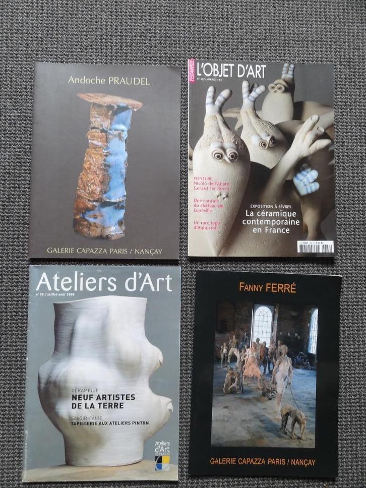 4 catalogi, tijdschiften over franse moderne karamiek, Hobby en Vrije tijd, Pottenbakken, Gebruikt, Verzenden