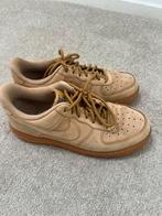 Nike Air Force 1 ‘Flax’ – Maat 39, Bruin, Nike, Ophalen of Verzenden, Sneakers of Gympen
