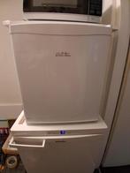 Everglades mini vriezer, Witgoed en Apparatuur, Vriezers en Diepvrieskisten, Minder dan 85 cm, Minder dan 60 cm, Zo goed als nieuw