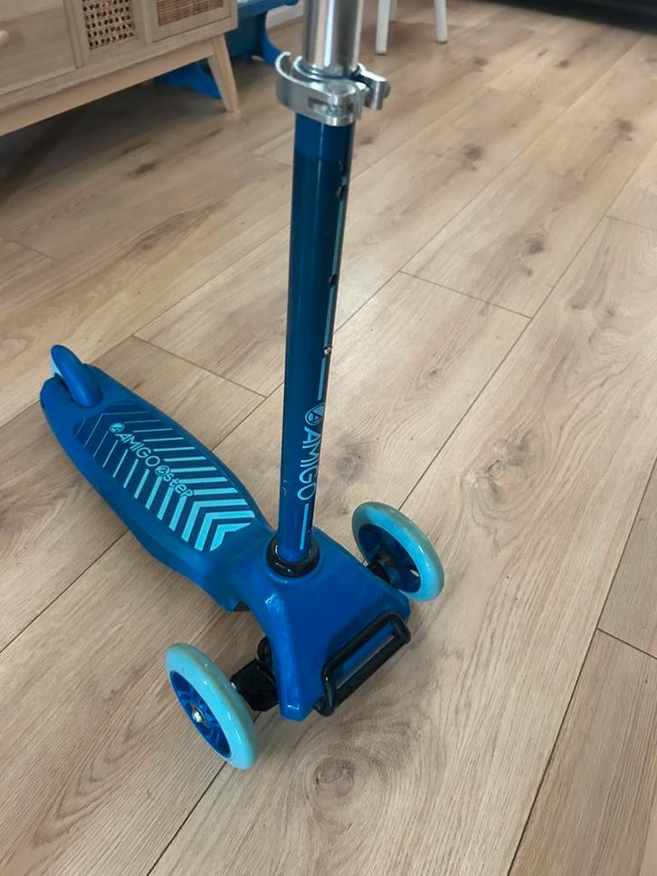 Amigo blauw 3 kinder step, Fietsen en Brommers, Steps, Zo goed als nieuw, Gewone step, Ophalen