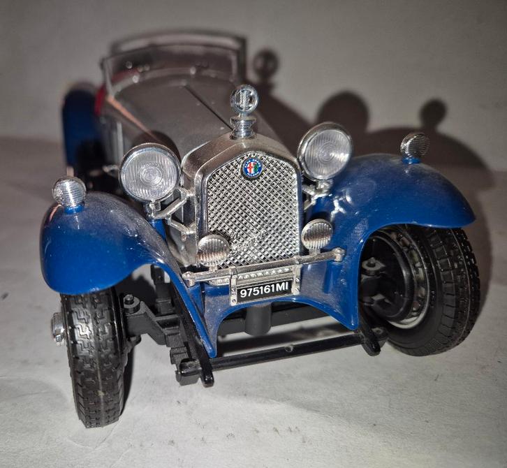 Alfa Romeo 2300 Spider 1932 Modelauto 1 :18, Hobby en Vrije tijd, Modelauto's | 1:18, Zo goed als nieuw, Auto, Bburago, Ophalen of Verzenden
