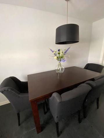 Teaktafel 180 cm x 100 cm beschikbaar voor biedingen