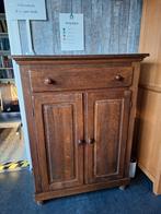 Oude meidenkast, heeft wat liefde nodig, Huis en Inrichting, Ophalen, Gebruikt, Met deur(en), 100 tot 150 cm