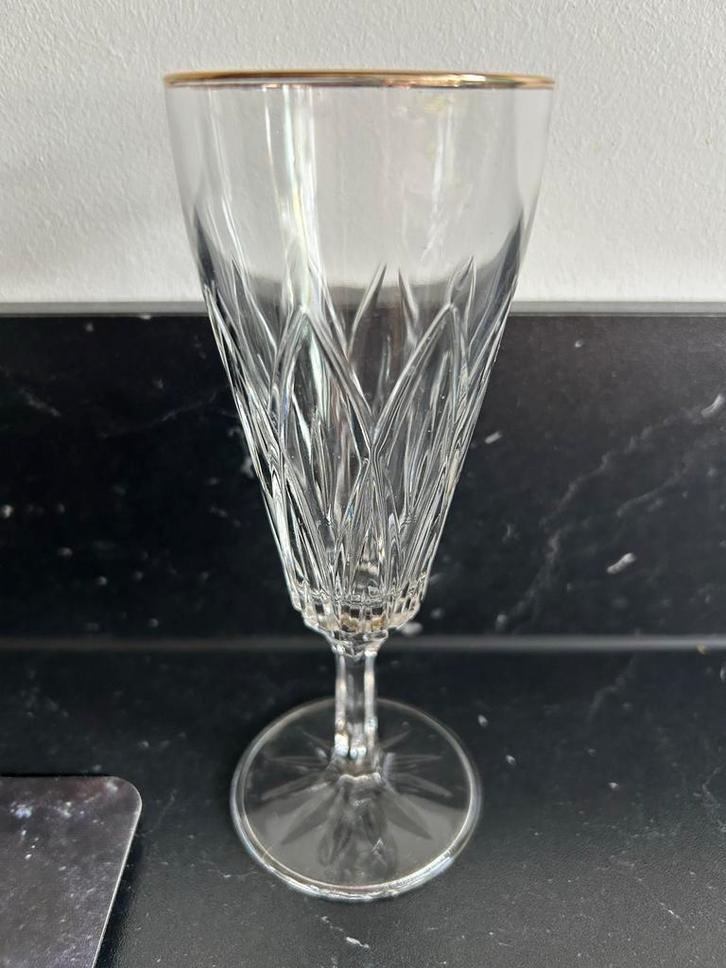 5 Kristallen VMC Reims champagneglazen met Gouden Rand, Antiek en Kunst, Antiek | Glas en Kristal, Ophalen of Verzenden