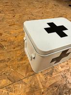 Medicijnbox - ehbo doos - Wit, zgan, 22-15cm, Ophalen of Verzenden, Gebruikt, Ben, Simkaart