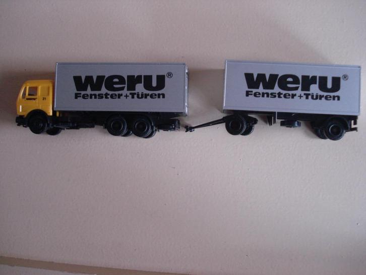 Mercerdes vrachtwagen aanhanger Weru (Herpa), Hobby en Vrije tijd, Modelauto's | 1:87, Gebruikt, Bus of Vrachtwagen, Herpa, Verzenden