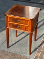 Antiek Bijzettafeltje met 2 lades - 62,5 x 45 x 45 cm, Antiek en Kunst, Ophalen of Verzenden