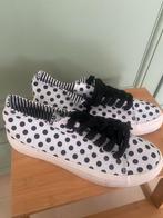 Polkadot gympen maat 41 nieuw, Wit, Nieuw, Sneakers of Gympen, Sascha