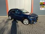 BMW X1 XDrive25e High Executive | Pano| Trekhaak, 8 kWh, Gebruikt, Blauw, Vierwielaandrijving