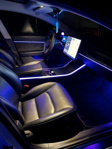 Sfeerverlichting Tesla Model 3 / Y Ambient Lighting beschikbaar voor biedingen