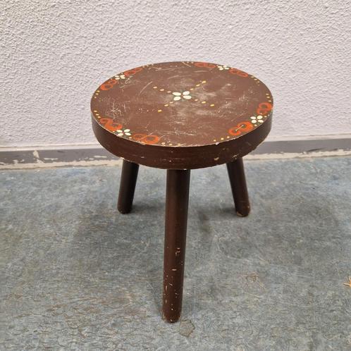 vintage melkkrukje kukje plantentafel  plantentafeltje, Huis en Inrichting, Krukjes, Gebruikt, Hout, Ophalen of Verzenden
