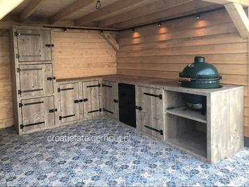 Buitenkeuken steigerhout l vorm kamado overkapping koelkast beschikbaar voor biedingen