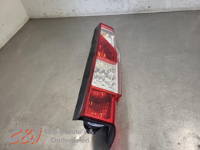 Achterlicht rechts van een Renault Master, Auto-onderdelen, Verlichting, Renault, Gebruikt, 3 maanden garantie, Ophalen of Verzenden