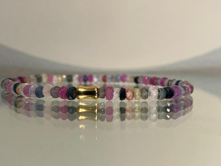Edelsteen armband met korund, Sieraden, Tassen en Uiterlijk, Edelstenen, Nieuw, Verzenden