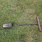 Antieke aardappelpoter / aardappel poter / aardappelpootboor, Ophalen