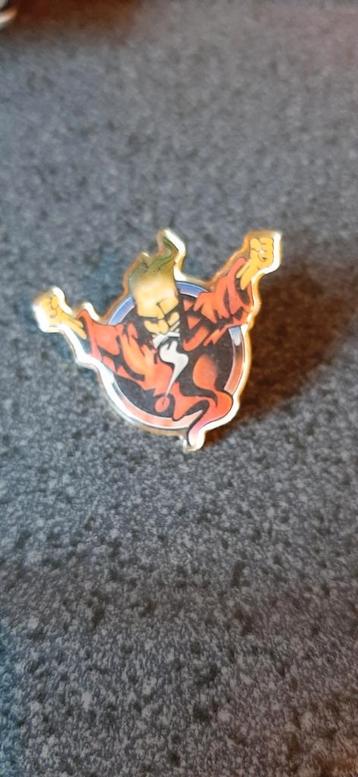 THUNDERDOME PIN SPELT EN PEN UIT THE BEST OF BOXES ZELDZAAM  beschikbaar voor biedingen