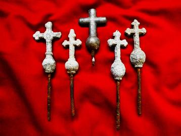 5 Grafkistsluitingen grafkistbeslag Memento mori kruis dood beschikbaar voor biedingen