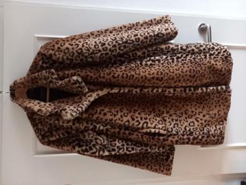 Zgan jas (fluffy) maat M Jazlyn  beschikbaar voor biedingen
