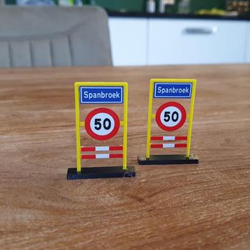 Plaatsnaambord 1-50, gepers. op plaatsnaam en snelheid beschikbaar voor biedingen