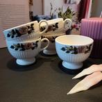 Wedgwood Briar Rose Kopjes, Ophalen of Verzenden, Gebruikt, Wedgwood, Kop(pen) en/of Schotel(s)