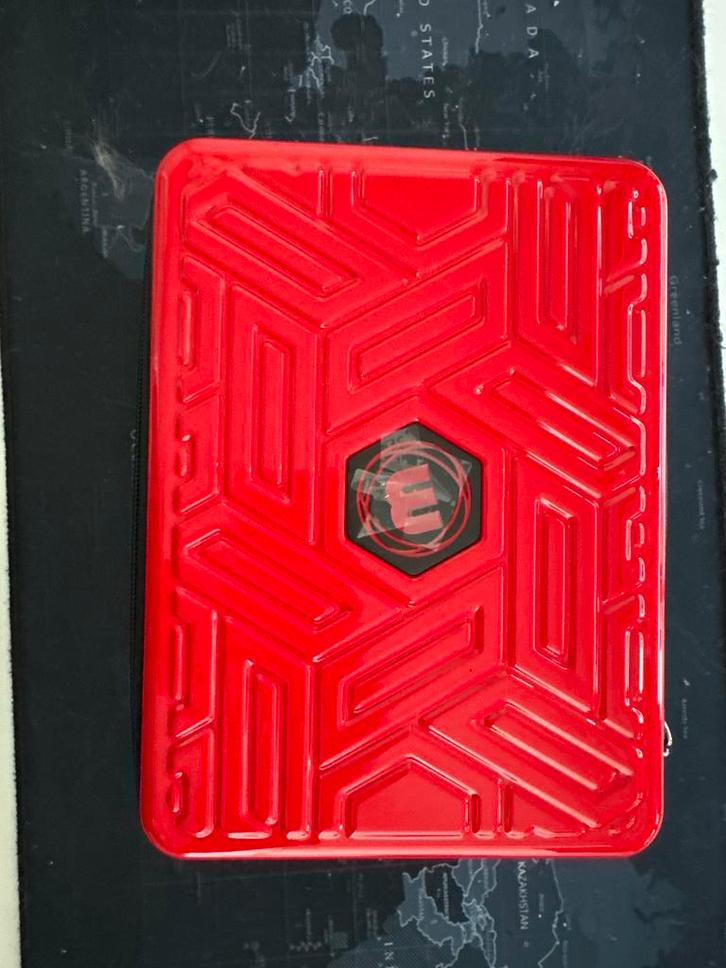 Winmau Armor G4 Dart Case - Nieuwstaat!, Sport en Fitness, Darts, Zo goed als nieuw, Ophalen of Verzenden