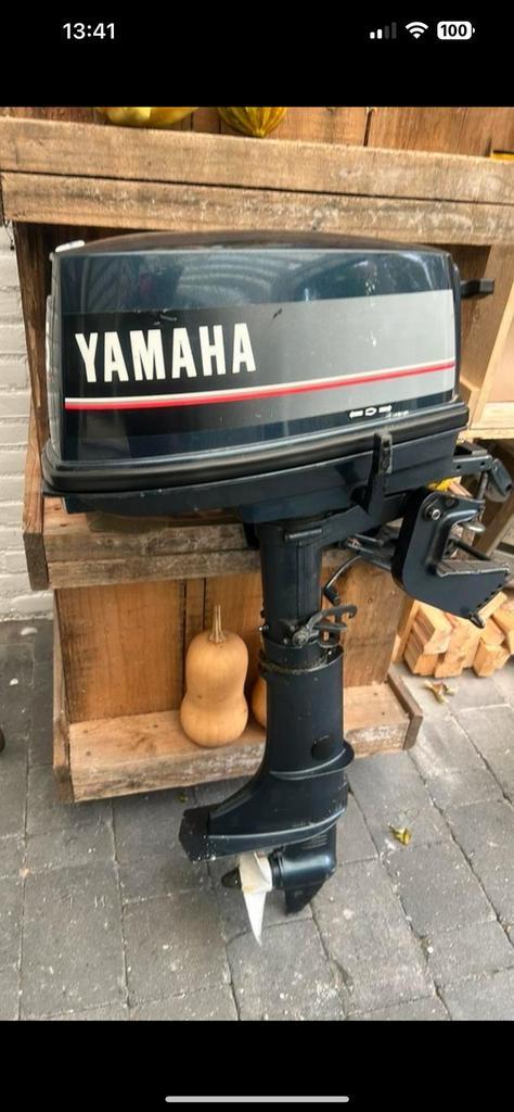 Yamaha 5 PK 2 takt kortstaart, Watersport en Boten, Hengelsport | Karpervissen, Gebruikt, Overige typen, Ophalen