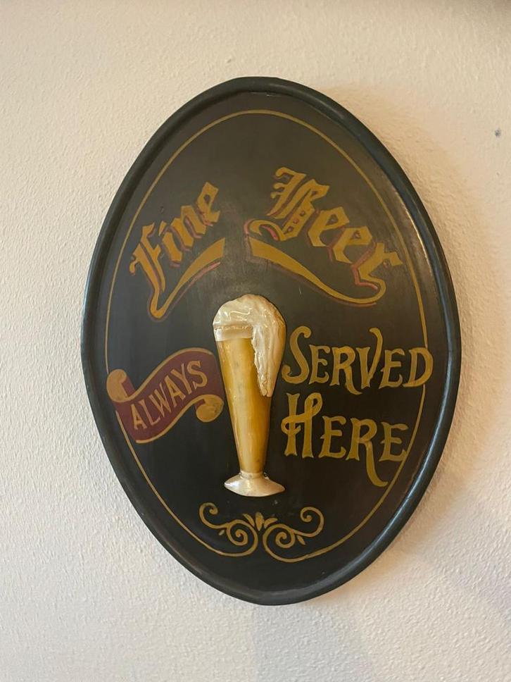 Houten Wandbord Dad's Neighbourhood Pub, Huis en Inrichting, Woonaccessoires | Wanddecoraties, Gebruikt, Ophalen