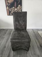 Eetkamerstoelen, Ophalen