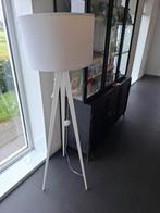 Zuiver Tripod Wit Vloerlamp, Huis en Inrichting, Lampen | Vloerlampen, Ophalen, 100 tot 150 cm, Zuiver, Zo goed als nieuw