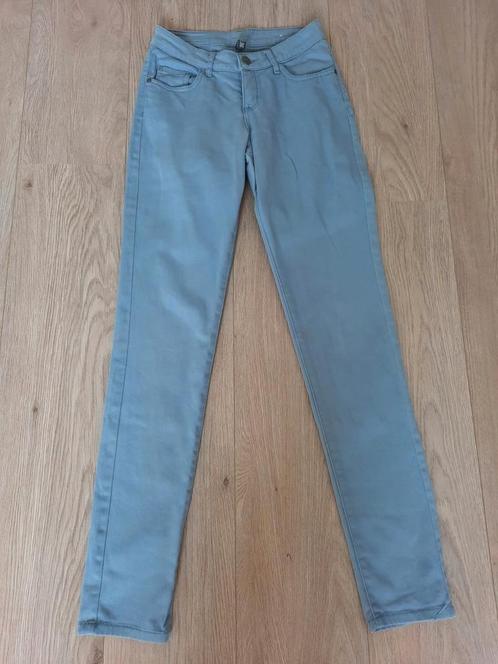 Hema Lavendelblauwe Lange Broek Jeans Slim fit Maat 36 S, Kleding | Dames, Spijkerbroeken en Jeans, Zo goed als nieuw, W28 - W29 (confectie 36)