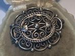 PRACHTIGE BEWERKTE GEKEURD  ANTIEKE ZILVER DOEKSPELD BROCHE, Sieraden, Tassen en Uiterlijk, Antieke sieraden, Verzenden, Zilver