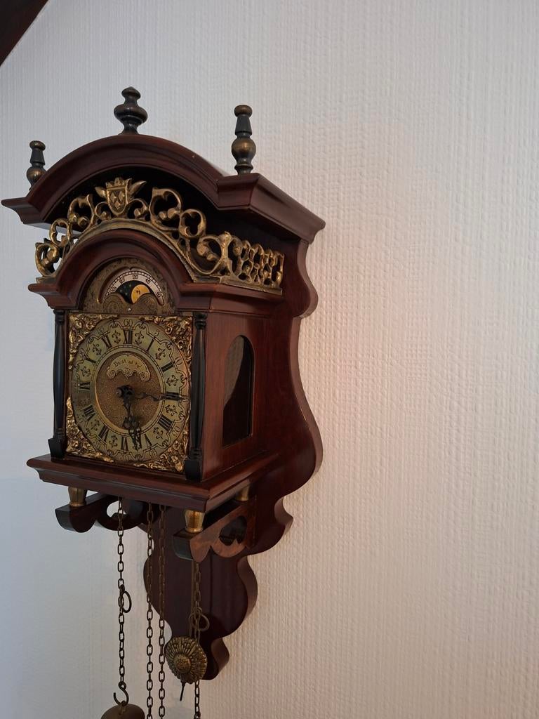 Antieke wandklok met maanfase, Antiek en Kunst, Antiek | Klokken, Ophalen of Verzenden