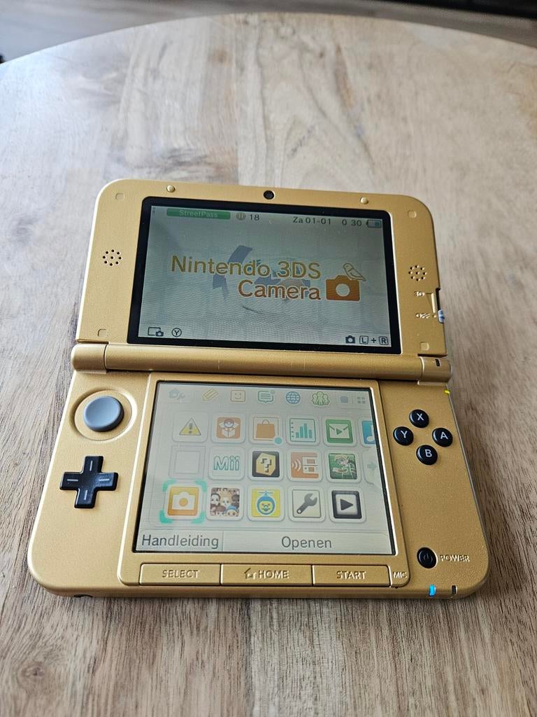 Nintendo 3DS XL The Legend of Zelda limited edition, Spelcomputers en Games, Spelcomputers | Nintendo 2DS en 3DS, Ophalen, Zo goed als nieuw