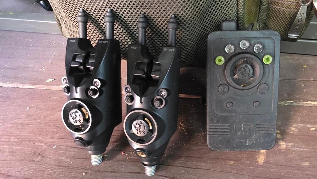 Nash Siren R3 2 + 1 beetmelder set groen, Ophalen