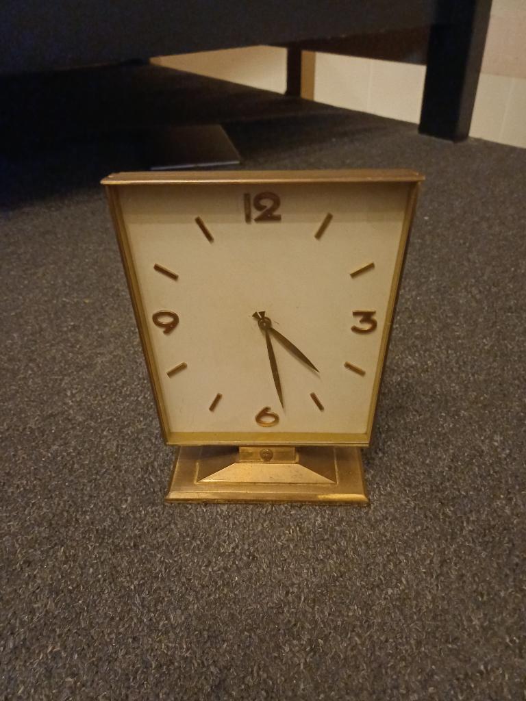 Vintage shell klok, Ophalen of Verzenden