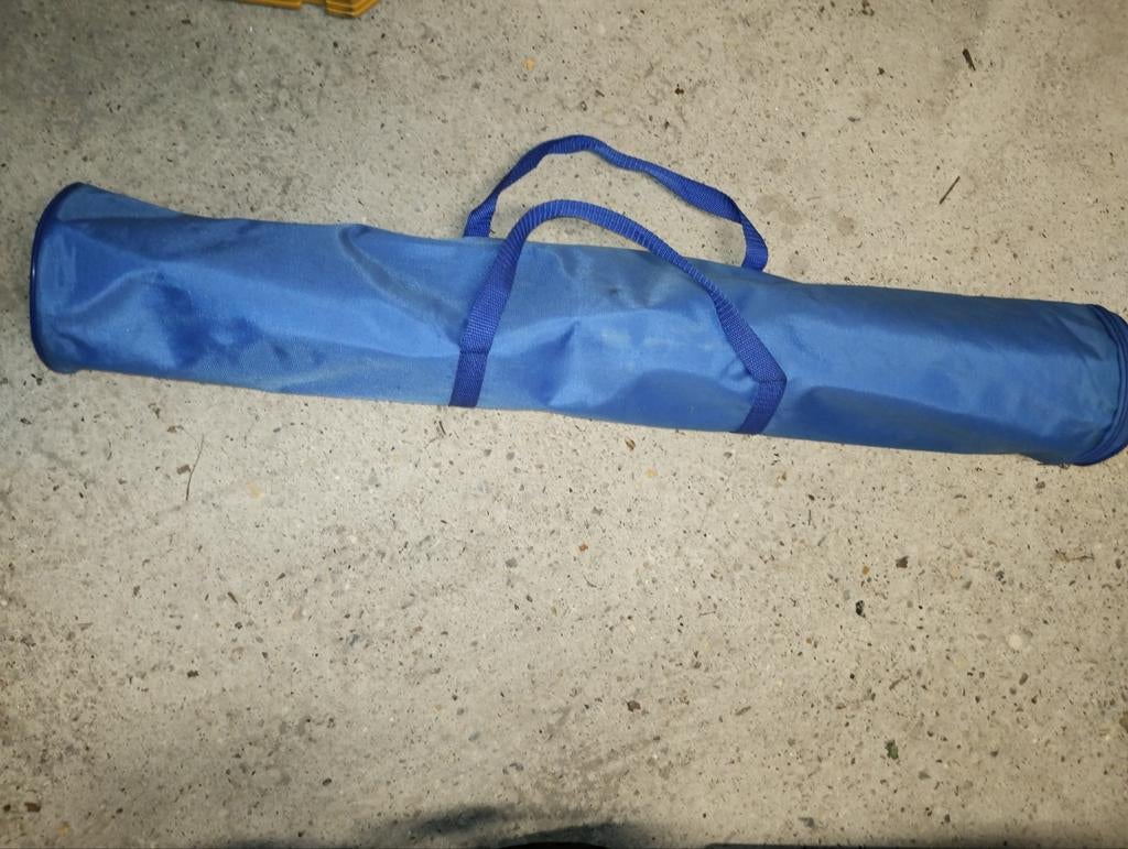 Volleybalnet in draagtas, Ophalen