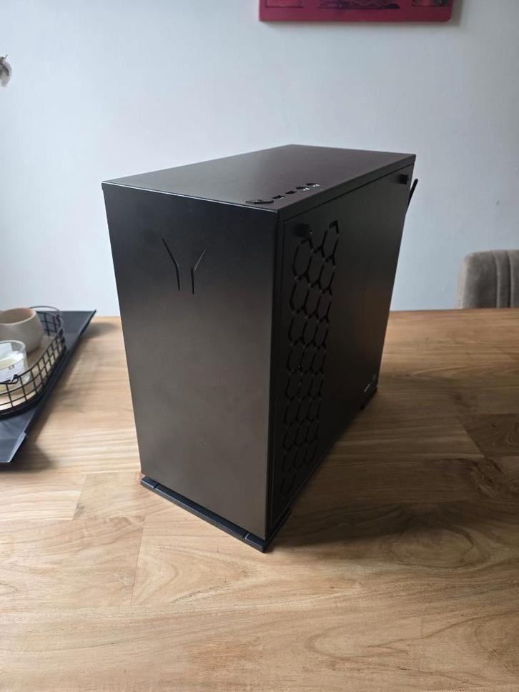 Medion Gaming PC, Computers en Software, Desktop Pc's, Zo goed als nieuw, 2 tot 3 Ghz, SSD, 32 GB, Met videokaart, Gaming, Ophalen
