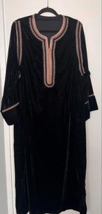 Kaftan/qandoura mobra - Maat M - 135cm, Maat 38/40 (M), Zwart, Nieuw, Ophalen of Verzenden