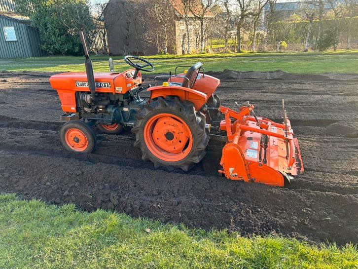 Kubota tractor L1801 en L1501 met Kubota 3punts grondfrees, Zakelijke goederen, Agrarisch | Tractoren, tot 2500, Overige merken