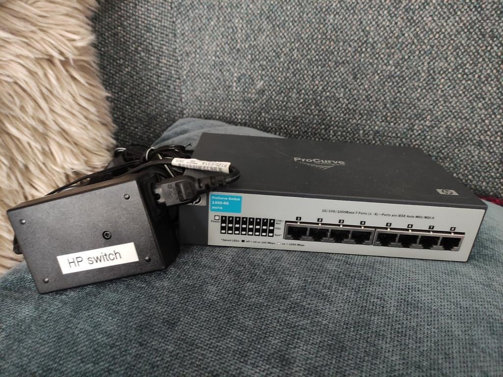 HP ProCurve 1400-8G Switch - 8-poorts Gigabit Ethernet, Computers en Software, Netwerk switches, Gebruikt, HP, HP Inc. 1501 Page Mill Road, Palo Alto, CA 94304, USA