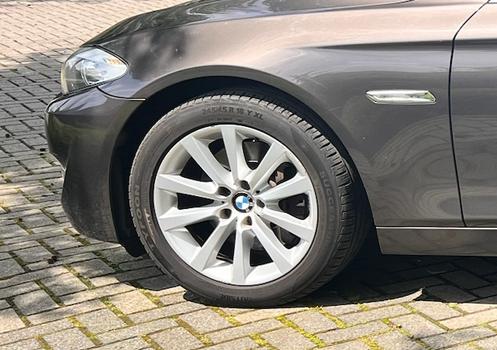 18 inch BMW F11 Velgen met Zomerbanden 225/50R18, 18 inch, Gebruikt, Banden en Velgen, Ophalen of Verzenden