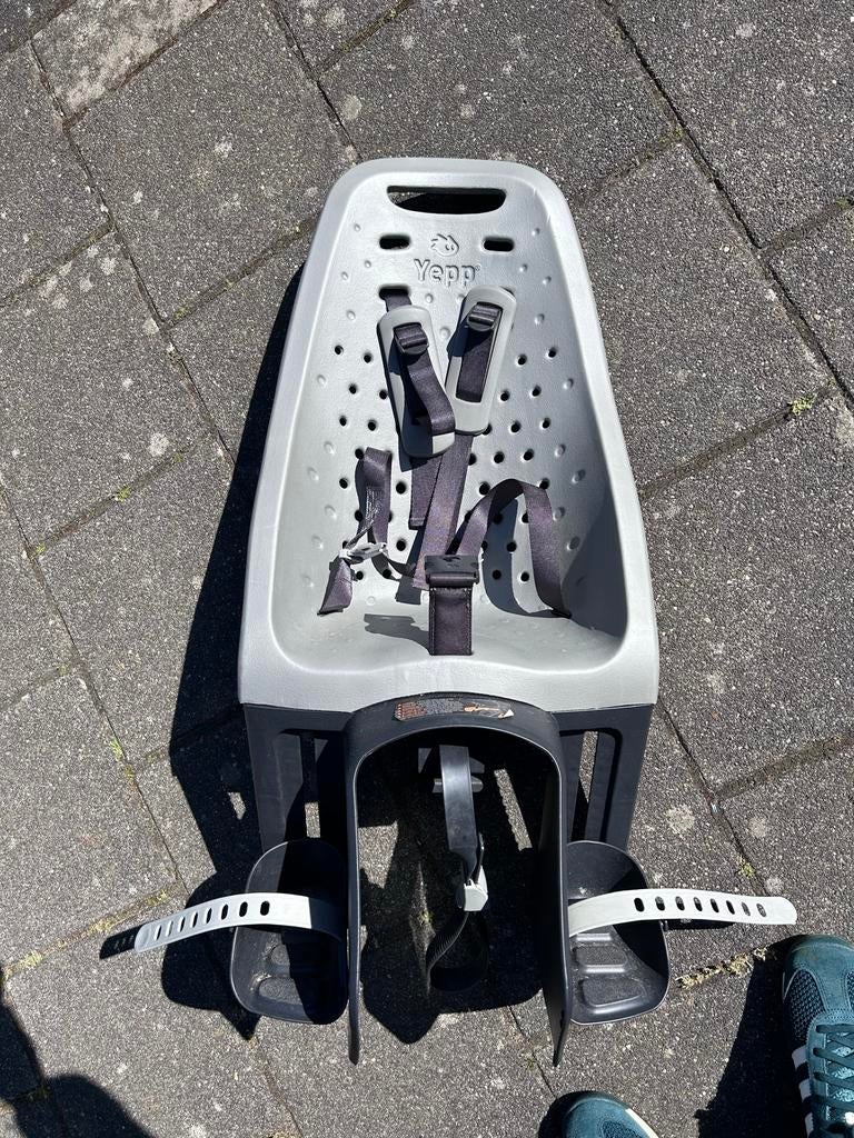 Thule Yepp maxi Fietsstoeltje Achterzitje, Ophalen, Achterzitje, 9 t/m 18 kg, Gebruikt
