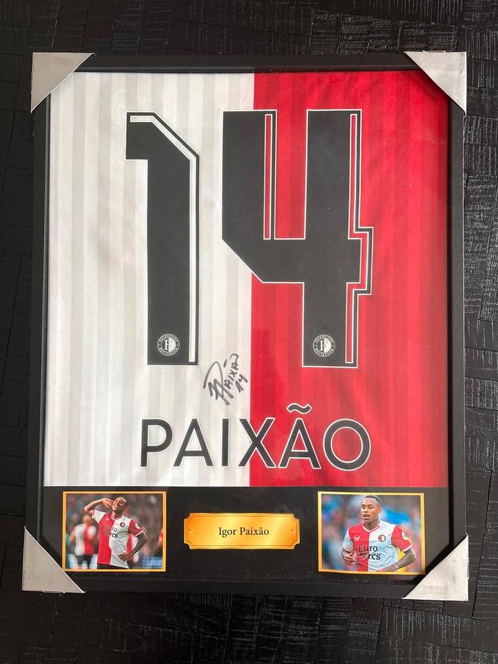 Gesigneerd Feyenoord shirt Igor Paixão ingelijst, Verzamelen, Sportartikelen en Voetbal, Zo goed als nieuw, Shirt, Feyenoord, Ophalen