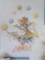 borduurpatroon VERA de MUIS en VICTORIA PLUM eekhoorns, Ophalen of Verzenden, Zo goed als nieuw, Handborduren, Patroon