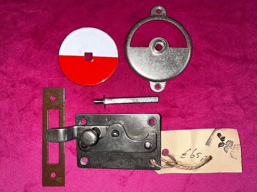 Div. oude toilet sluiting, badkamer, wc slot, vrij en bezet, Ophalen of Verzenden, Gebruikt