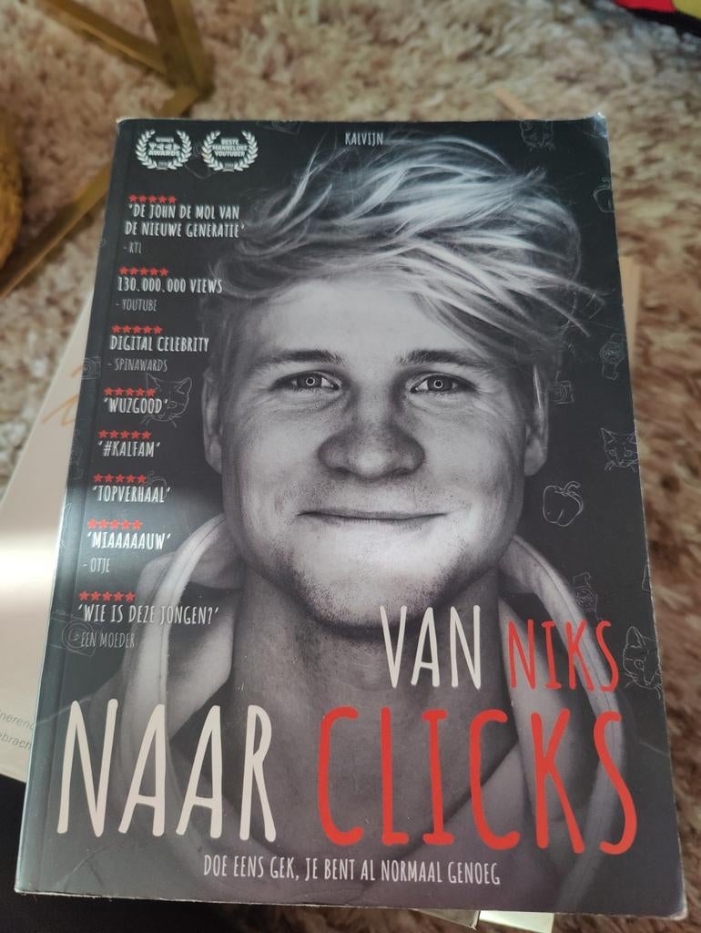 Van Niks Naar Clicks - Kalvijn (Boek), Ophalen of Verzenden, Gelezen, Kalvijn